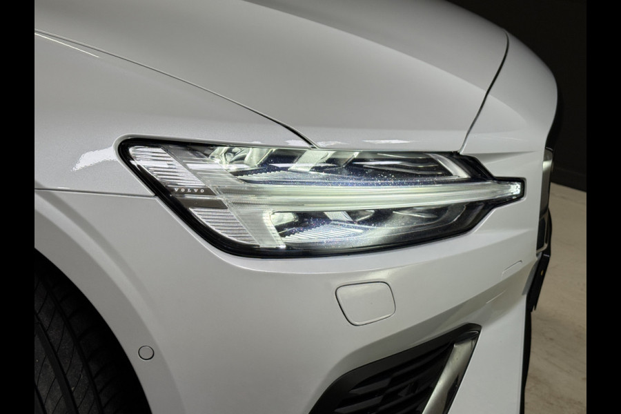 Volvo V60 2.0 T8 Twin Engine AWD Inscription | Panoramadak | 360 camera | Harman/Kardon | Adaptive cruise | Stoelverwarming