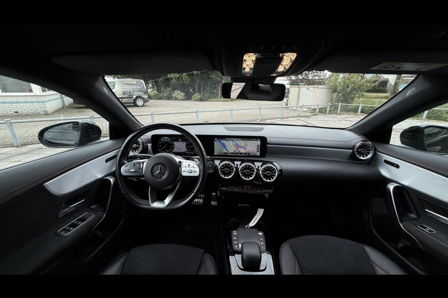 Mercedes-Benz CLA-Klasse Shooting Brake 180Aut. Bus. Solution AMG Sport | Sfeer | Mood Light |
