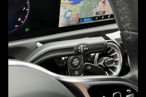 Mercedes-Benz CLA-Klasse Shooting Brake 180 Luxury Line | Panoramadak | Leder | Camera | Sfeerverlichting