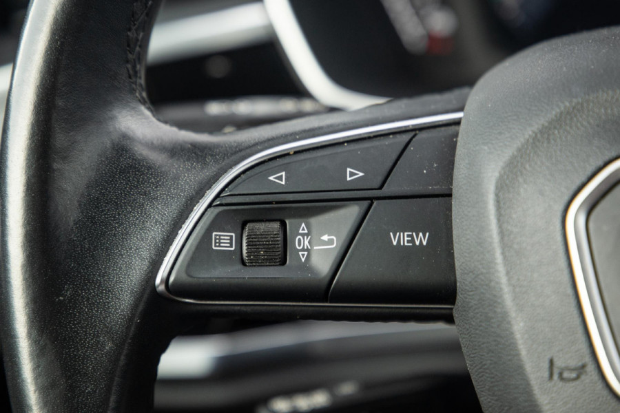 Audi Q3 45 TFSI e edition VIRTUAL COCKPIT / CRUISE CONTROLE / AIRCO / BRUIN LEER / PHEV