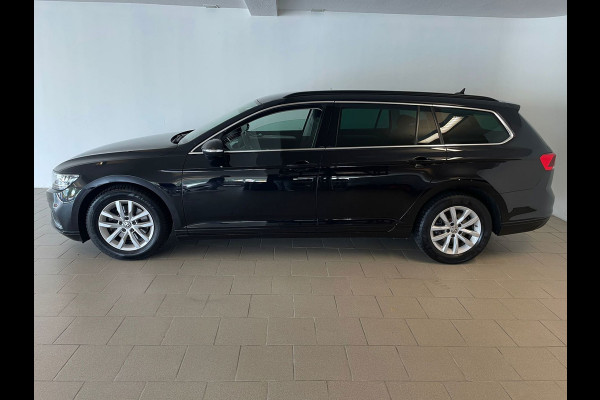 Volkswagen Passat Variant 1.5 TSI DSG AUTOMAAT AIRCO CLIMA NAVI CRUISE APPLE CARPLAY PDC PRIVACY GLAS TREKHAAK ZEER NETTE AUTO