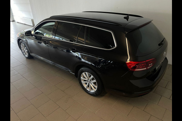 Volkswagen Passat Variant 1.5 TSI DSG AUTOMAAT AIRCO CLIMA NAVI CRUISE APPLE CARPLAY PDC PRIVACY GLAS TREKHAAK ZEER NETTE AUTO