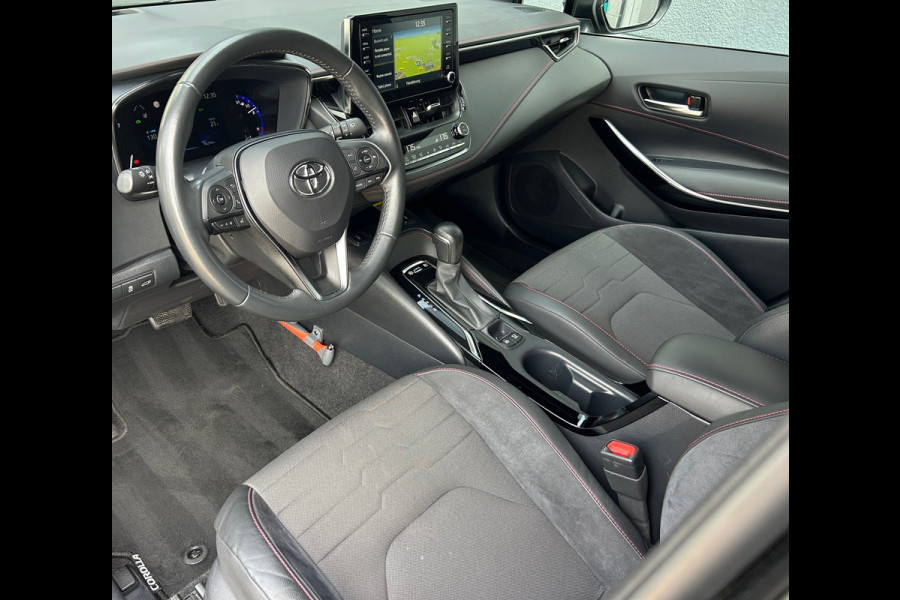 Toyota Corolla Touring Sports 1.8 Hybrid Executive 1e EIG BTW Auto Rijklaarprijs!