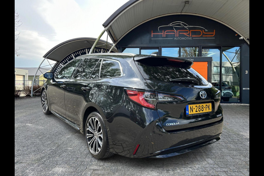 Toyota Corolla Touring Sports 1.8 Hybrid Executive 1e EIG BTW Auto Rijklaarprijs!