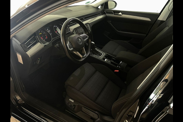 Volkswagen Passat Variant 1.5 TSI DSG AUTOMAAT AIRCO CLIMA NAVI CRUISE APPLE CARPLAY PDC PRIVACY GLAS TREKHAAK ZEER NETTE AUTO