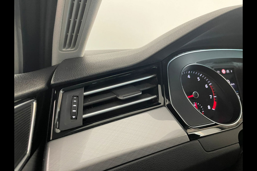 Volkswagen Passat Variant 1.5 TSI DSG AUTOMAAT AIRCO CLIMA NAVI CRUISE APPLE CARPLAY PDC PRIVACY GLAS TREKHAAK ZEER NETTE AUTO