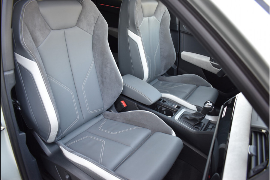 Audi Q3 Sportback 45 TFSI e S-Line 245 Pk Tau Zilver Alle Opties Uniek