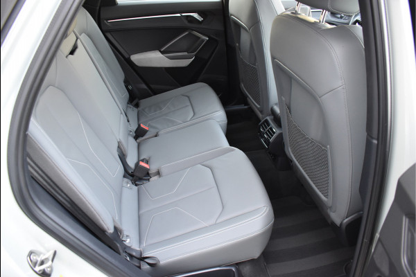 Audi Q3 Sportback 45 TFSI e S-Line 245 Pk Tau Zilver Alle Opties Uniek