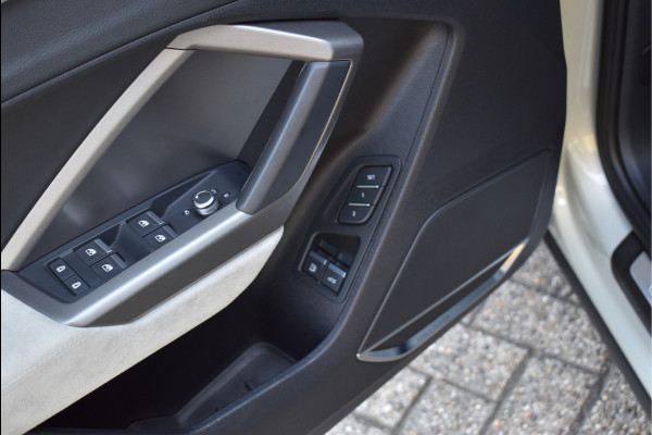 Audi Q3 Sportback 45 TFSI e S-Line 245 Pk Tau Zilver Alle Opties Uniek