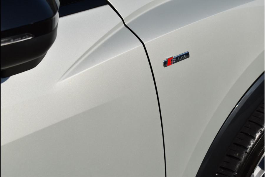 Audi Q3 Sportback 45 TFSI e S-Line 245 Pk Tau Zilver Alle Opties Uniek