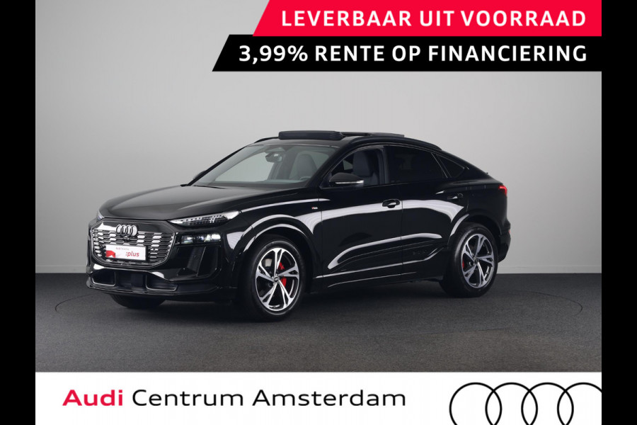 Audi Q6 Sportback e-tron S edition 83Kwh 252 pk | Glazen panoramadak | Exterieurpakket zwart | Trekhaak, mechanisch draaibaar | S line zwart leder-kunstleder |