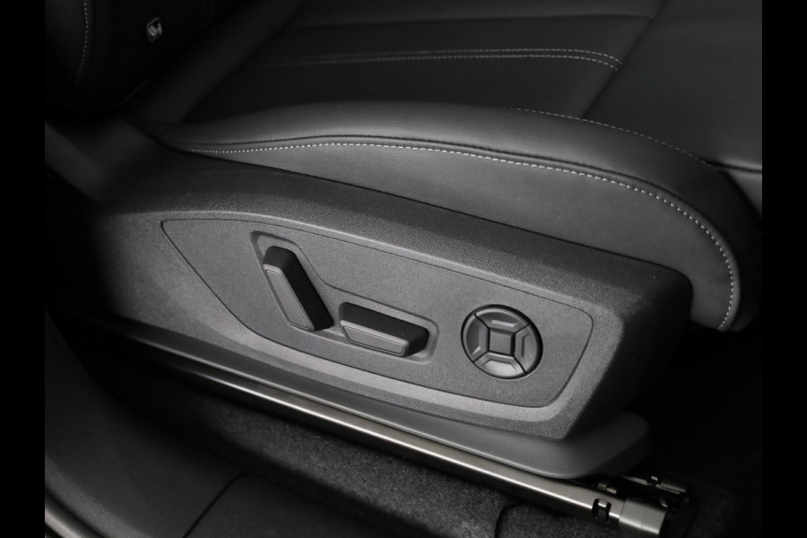 Audi Q6 Sportback e-tron S edition 83Kwh 252 pk | Glazen panoramadak | Exterieurpakket zwart | Trekhaak, mechanisch draaibaar | S line zwart leder-kunstleder |