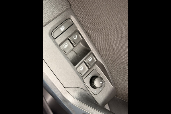 Seat Arona 1.0 TSI FR Trekhaak CarPlay Keyless Navi ACC Stoelverwarming