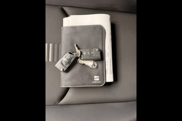 Seat Arona 1.0 TSI FR Trekhaak CarPlay Keyless Navi ACC Stoelverwarming
