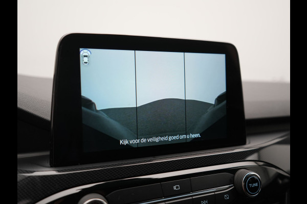 Ford Kuga 2.5 ST-Line PHEV 225pk Dealer O.H. | Trekhaak Afn. | Adaptive Cruise | 360 Camera | Sportstoelen & Stuur Verwarmd | Apple Carplay | Blis | Keyless | Navigatie | DAB | Plug In Hybrid |