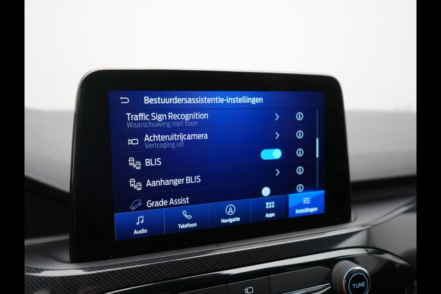 Ford Kuga 2.5 ST-Line PHEV 225pk Dealer O.H. | Trekhaak Afn. | Adaptive Cruise | 360 Camera | Sportstoelen & Stuur Verwarmd | Apple Carplay | Blis | Keyless | Navigatie | DAB | Plug In Hybrid |