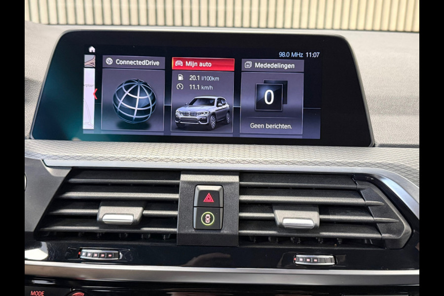 BMW X3 XDrive20i High Executive M NAVI CRUISE CLIMATE 360CAM STOEL STUURVERW TREKHAAK