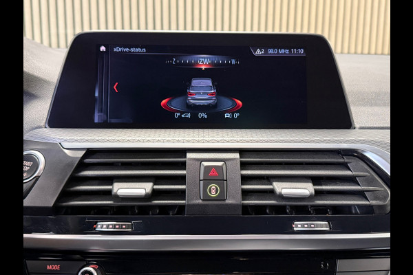 BMW X3 XDrive20i High Executive M NAVI CRUISE CLIMATE 360CAM STOEL STUURVERW TREKHAAK