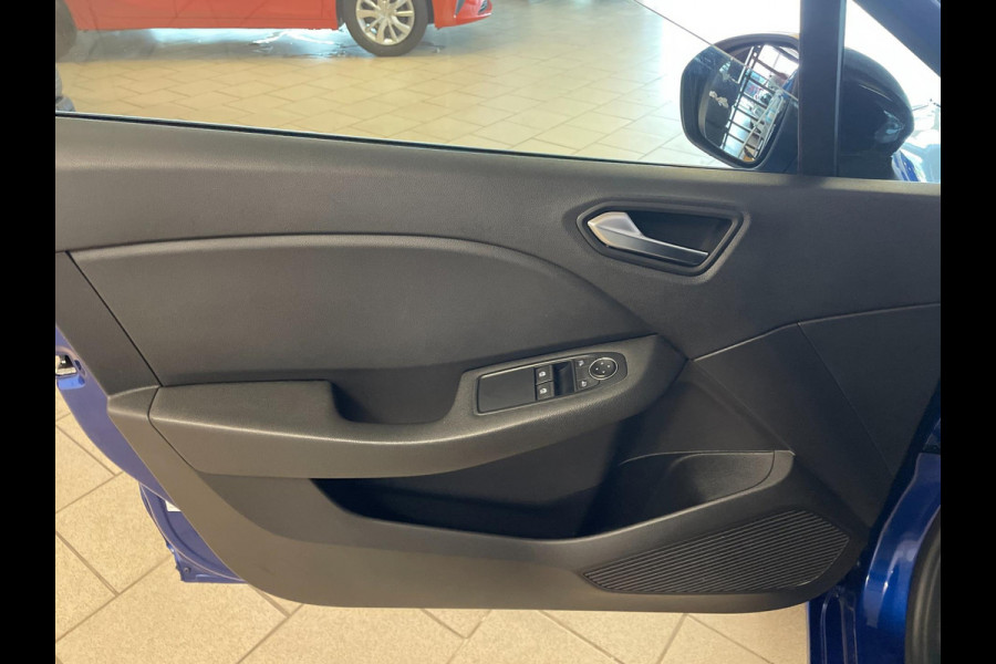 Renault Clio 1.0 TCe 90 Equilibre AIRCO NAVI CRUISE APPLE CARPLAY PRIVACY GLAS ELEK RAMEN CENT VERG METALLIC LAK ZEER NETTE AUTO