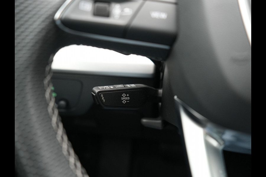 Audi Q5 55 TFSI e 2x S Line PHEV 367pk | Trekhaak Af Fabriek | Panodak | 360 Camera | Lederen Sportstoelen Memory & Verwarmd | Keyless | Blis | Apple Carplay | Cruise Control | Navigatie | DAB | Plug In Hybrid |