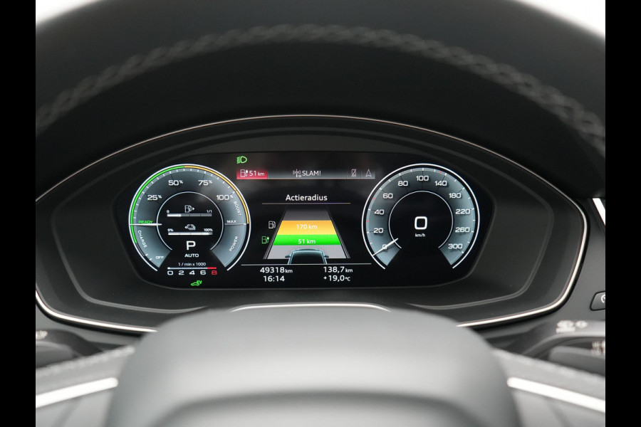 Audi Q5 55 TFSI e 2x S Line PHEV 367pk | Trekhaak Af Fabriek | Panodak | 360 Camera | Lederen Sportstoelen Memory & Verwarmd | Keyless | Blis | Apple Carplay | Cruise Control | Navigatie | DAB | Plug In Hybrid |