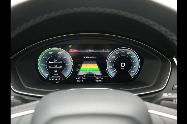 Audi Q5 55 TFSI e 2x S Line PHEV 367pk | Trekhaak Af Fabriek | Panodak | 360 Camera | Lederen Sportstoelen Memory & Verwarmd | Keyless | Blis | Apple Carplay | Cruise Control | Navigatie | DAB | Plug In Hybrid |