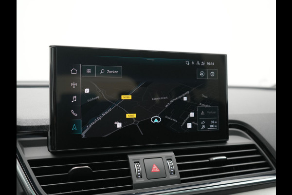 Audi Q5 55 TFSI e 2x S Line PHEV 367pk | Trekhaak Af Fabriek | Panodak | 360 Camera | Lederen Sportstoelen Memory & Verwarmd | Keyless | Blis | Apple Carplay | Cruise Control | Navigatie | DAB | Plug In Hybrid |
