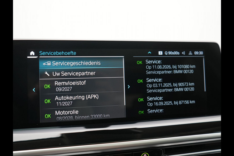 BMW X3 xDrive30e Advantage FACELIFT PHEV 293pk Dealer O.H. | Trekhaak Af Fabriek | Panodak | 360 Camera | Lederen Sportstoelen & Stuur Verwarmd | Apple Carplay | Navigatie | DAB | Virtual Cockpit | Plug In Hybrid |