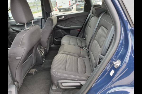 Ford Kuga 2.5 PHEV Titanium WORDT VERWACHT | 225pk | Adaptive cruise control | Winter Pack | Dodehoeksensoren | Camera | 1.500kg Trekgewicht