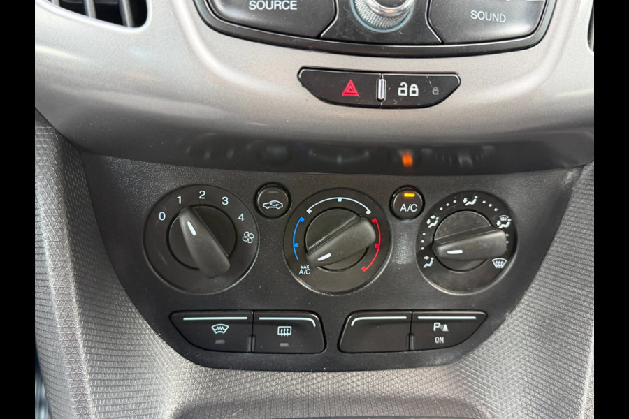 Ford Transit Connect 1.5 TDCI 101PK L1 Trend / Sync 3 / 3 zits / Camera / Voorruit verwarming