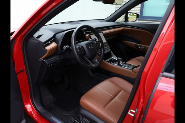 Lexus LBX 1.5 Relax 2WD | Leder | Memory Seat | Dodehoek