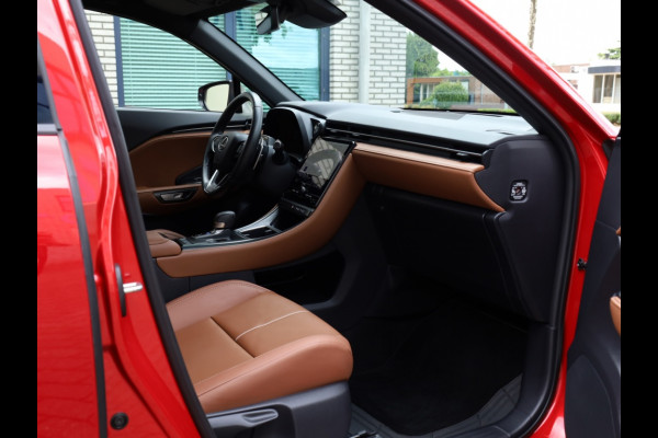 Lexus LBX 1.5 Relax 2WD | Leder | Memory Seat | Dodehoek
