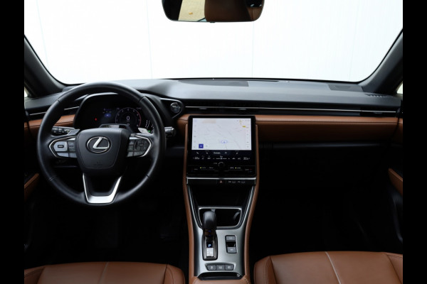 Lexus LBX 1.5 Relax 2WD | Leder | Memory Seat | Dodehoek