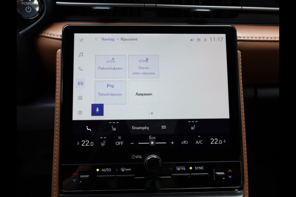 Lexus LBX 1.5 Relax 2WD | Leder | Memory Seat | Dodehoek