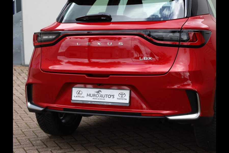 Lexus LBX 1.5 Relax 2WD | Leder | Memory Seat | Dodehoek