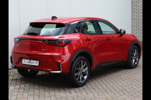Lexus LBX 1.5 Relax 2WD | Leder | Memory Seat | Dodehoek