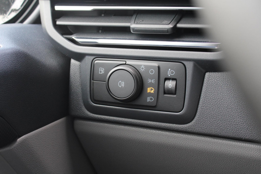 Ford Transit Custom 320 2.5 PHEV L2H1 Grey Platinum DC | Dubbele Cabine | Rijklaar | Dubbele zijschuifdeur | Dual-zone automatische airconditioning | Privacy glass | Groot middenconsole | Trekhaakvoorbereiding | Centrale dubbele vergrendeling | Driver Assistent Pack Ultimate | Verwarmbaar stuurwiel | 2 AGM accus | PHEV 1-fase oplaadkabel 10m | Vehicle Integration System