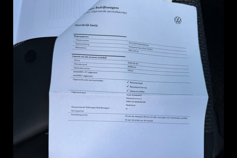 Volkswagen Transporter 2.0 TDI L2H1 30 DC / 6 pers / App connect / Dubbel cabine