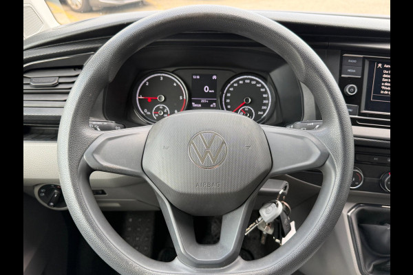 Volkswagen Transporter 2.0 TDI L2H1 30 DC / 6 pers / App connect / Dubbel cabine
