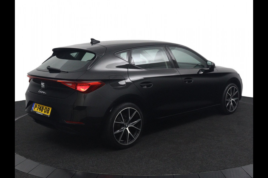 Seat Leon 1.0 TSI Style*LED*ECC*KEYLESS*CRUISE*CARPLAY*