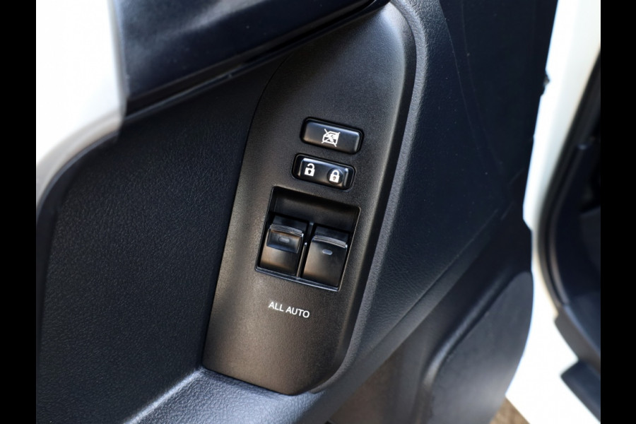 Toyota Land Cruiser 2.8 D4-D-F 3 DRS BLIND VAN | Cruise Control