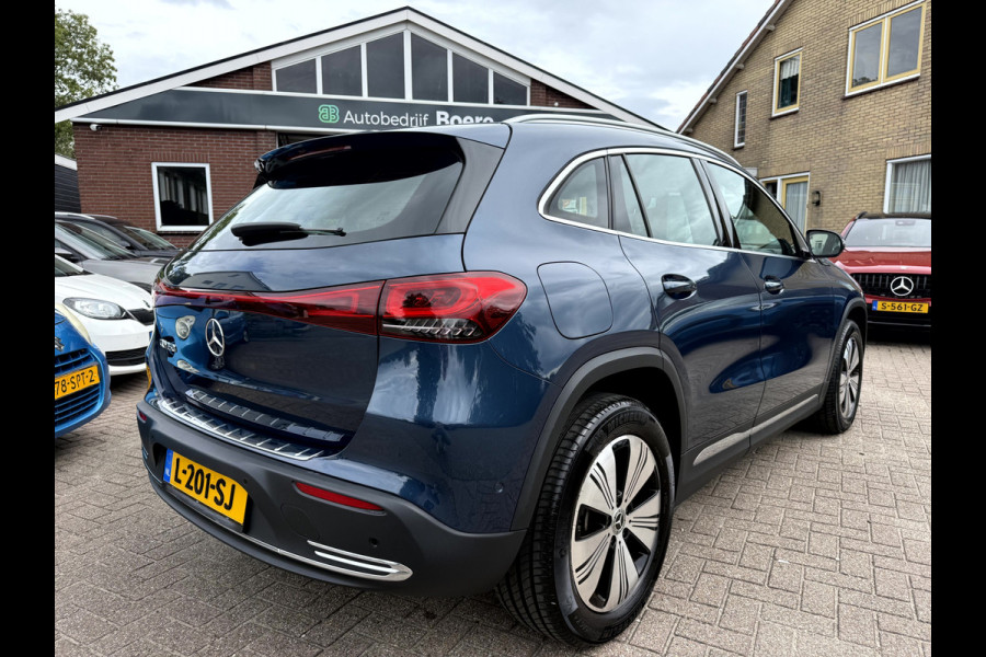 Mercedes-Benz EQA 250 Business Solution Luxury 67 kWh SOH 93.9%, Navi, Camera, Trekhaak, Sfeerverlichting
