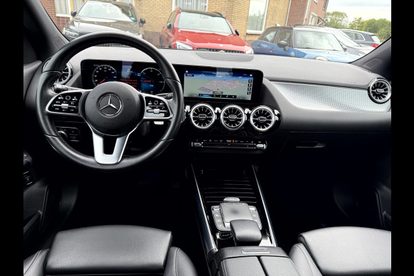 Mercedes-Benz EQA 250 Business Solution Luxury 67 kWh SOH 93.9%, Navi, Camera, Trekhaak, Sfeerverlichting