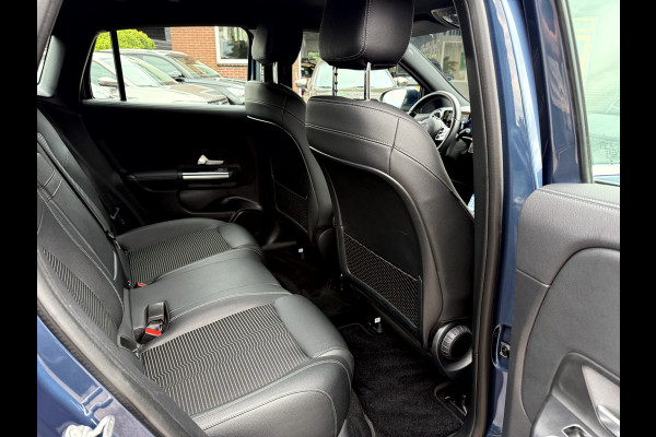 Mercedes-Benz EQA 250 Business Solution Luxury 67 kWh SOH 93.9%, Navi, Camera, Trekhaak, Sfeerverlichting