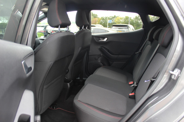 Ford Fiesta 1.0 EcoBoost ST-Line / Navigatie / Parkeerhulp achter / 17'' / Stoelverwarming / Cruise Control