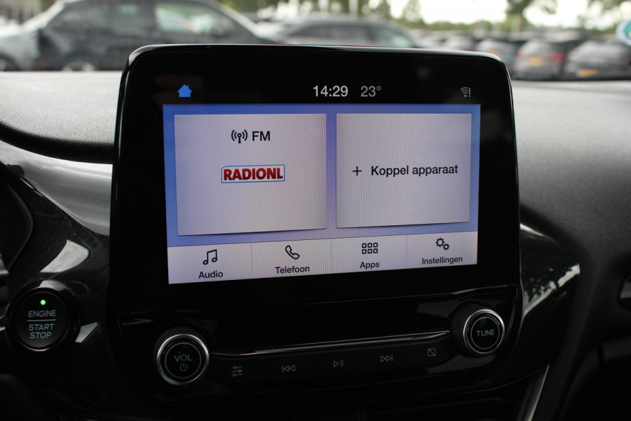 Ford Fiesta 1.0 EcoBoost ST-Line / Navigatie / Parkeerhulp achter / 17'' / Stoelverwarming / Cruise Control