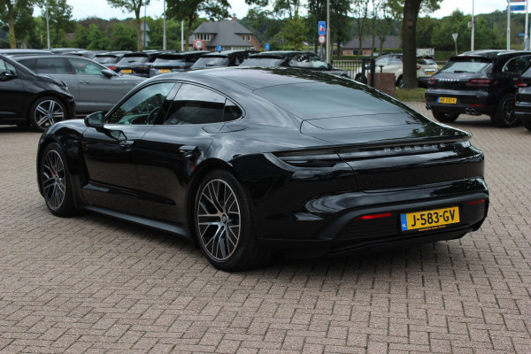 Porsche Taycan 4S Performance 84 kWh / SoH 91,2% / Panoramadak / 360Camera / Luchtvering / Massage+Ventilatie / Keyless / 20'' / Bose / Sportchrono / Dodehoek / DAB / InnoDrive / ACC