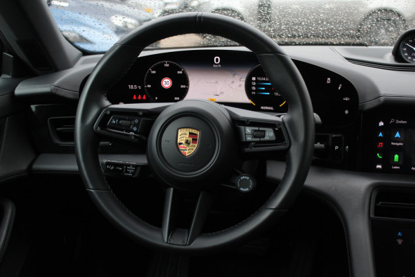 Porsche Taycan 4S Performance 84 kWh / SoH 91,2% / Panoramadak / 360Camera / Luchtvering / Massage+Ventilatie / Keyless / 20'' / Bose / Sportchrono / Dodehoek / DAB / InnoDrive / ACC