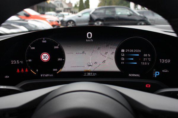 Porsche Taycan 4S Performance 84 kWh / SoH 91,2% / Panoramadak / 360Camera / Luchtvering / Massage+Ventilatie / Keyless / 20'' / Bose / Sportchrono / Dodehoek / DAB / InnoDrive / ACC