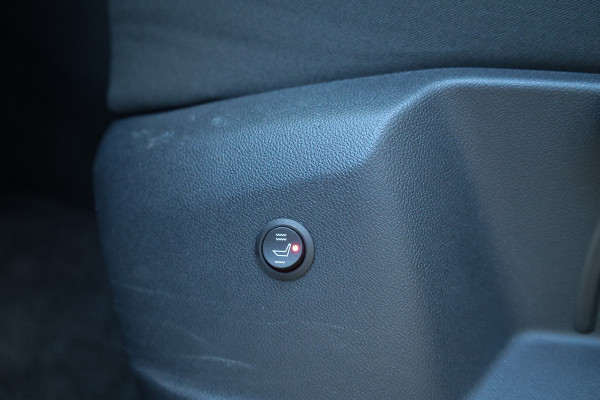 Volkswagen Caddy Cargo 2.0 TDI Comfort | NAP! | BTW | STOELVERWARMING | CAMERA | CARPLAY |